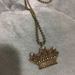 Kardashian necklace